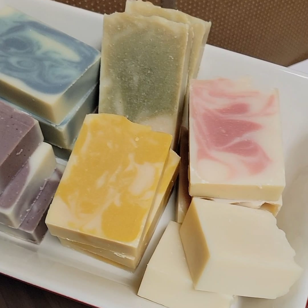 Discover the top essential oils for stress relief and relaxation. Learn how lavender, peppermint, and bergamot essential oils can help reduce stress. Browse our natural handmade soaps for aromatherapy benefits!